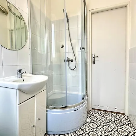 Przy Plazy Z Parkingiem Iv