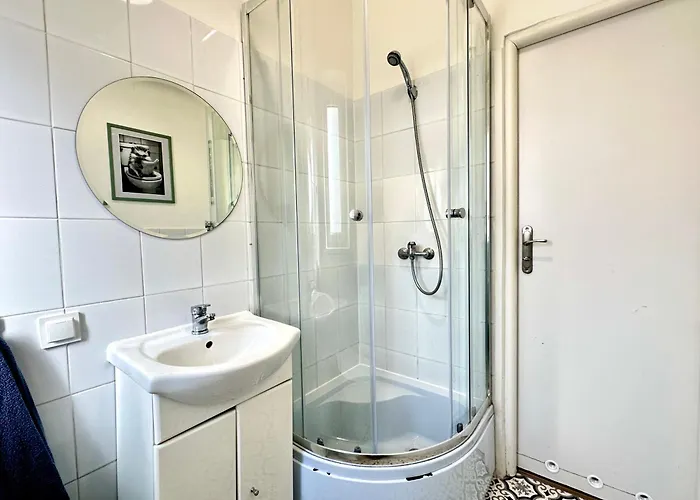 Przy Plazy Z Parkingiem Iv